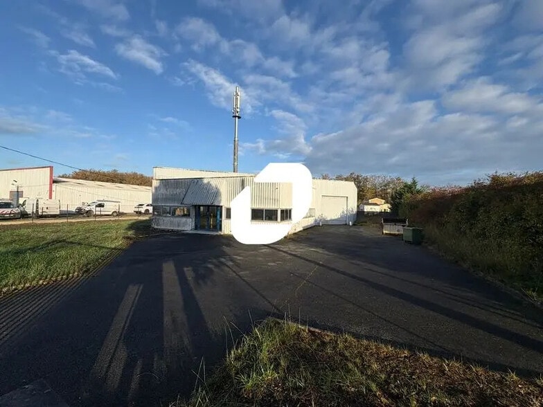 Bureau dans Carbon-Blanc à louer - Photo de l’immeuble – Image 2 sur 5