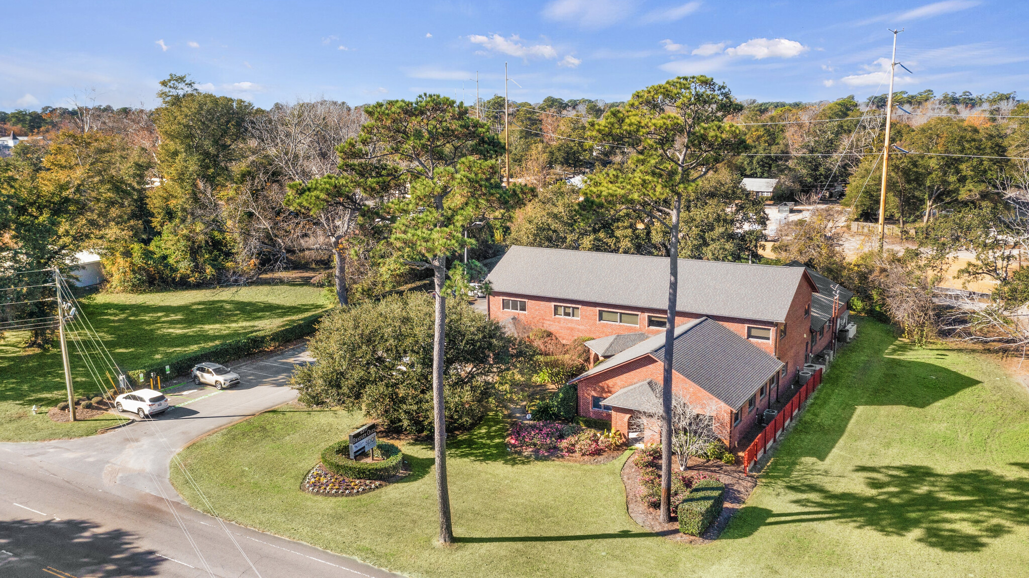6317 Oleander Dr, Wilmington, NC à louer Photo de l’immeuble– Image 1 sur 14