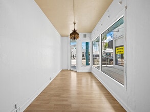 1900 E Sunrise Blvd, Fort Lauderdale, FL à louer Photo intérieure– Image 2 sur 6