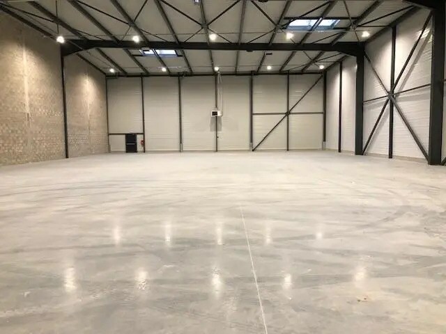 Local d’activités dans Roissy-en-France à louer - Photo intérieure – Image 3 sur 6