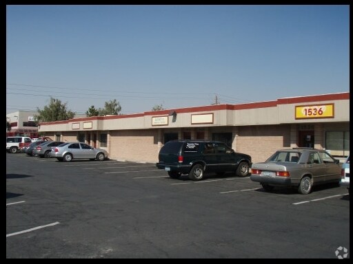397-399 Greg St, Sparks, NV à louer - Photo de l’immeuble – Image 3 sur 28