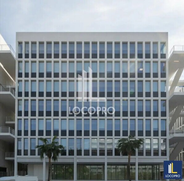 455 Promenade Des Anglais, Nice à louer - Photo de l’immeuble – Image 3 sur 9