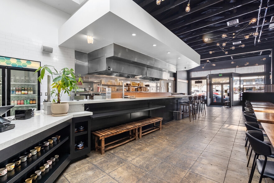 2144-2146 Colorado Blvd, Los Angeles, CA à vendre - Photo de l’immeuble – Image 2 sur 26