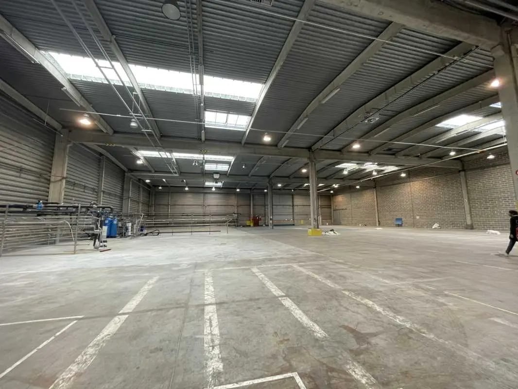 Bureau dans Sucy-en-Brie à louer Photo intérieure– Image 1 sur 12