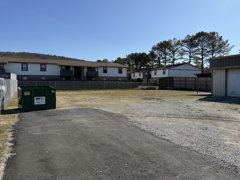 11565 Memorial Parkway Pkwy, Huntsville, AL à louer - Photo de l’immeuble – Image 3 sur 12