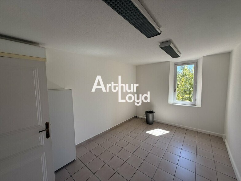 18 Place De La République, Fayence à louer - Photo intérieure – Image 3 sur 5