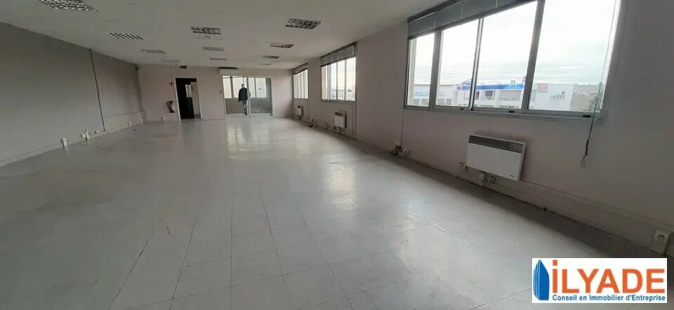 Bureau dans Vitrolles à louer - Photo intérieure – Image 2 sur 5