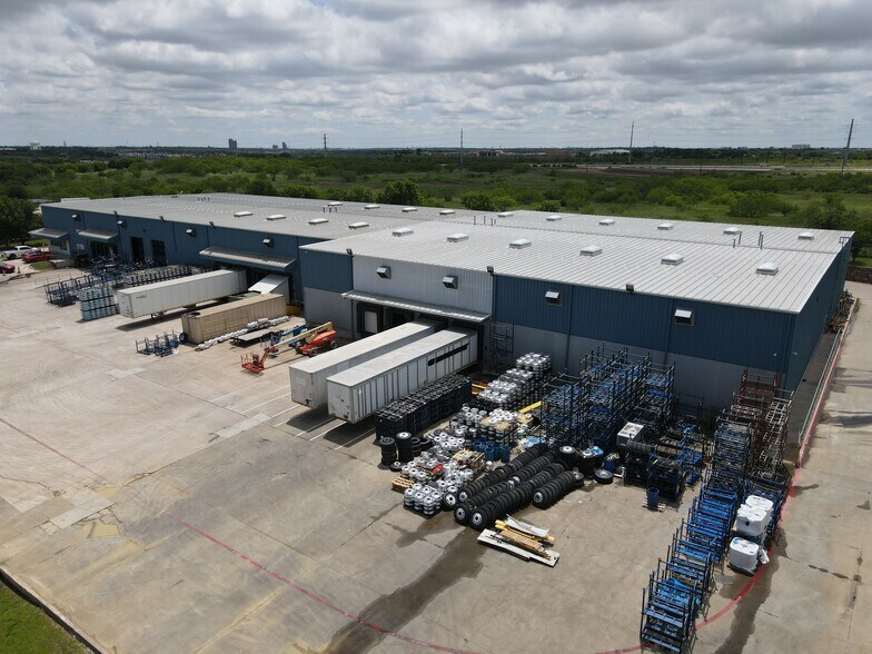4401 N Elm St, Denton, TX à louer - Photo de l’immeuble – Image 2 sur 9