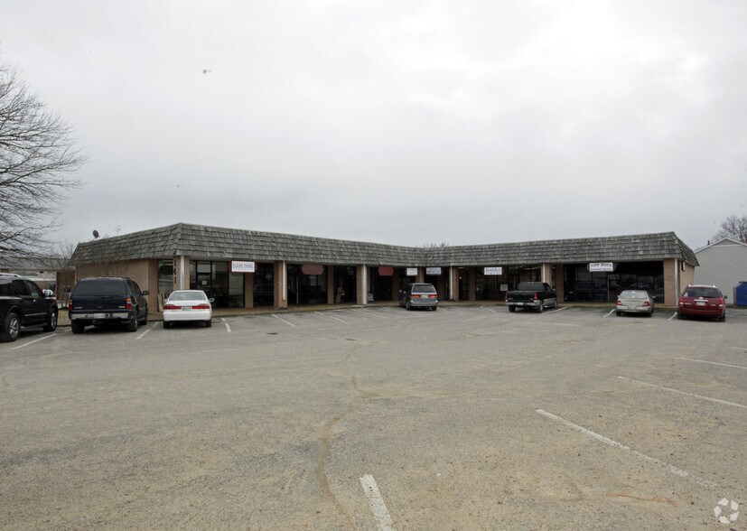 141 Highway 72 E, Collierville, TN à louer - Photo principale – Image 1 sur 2