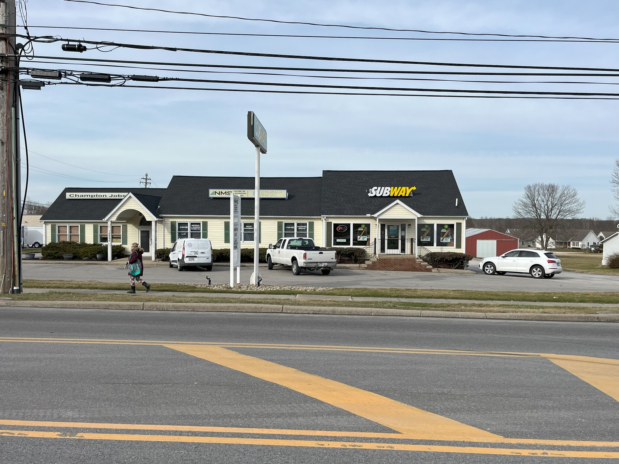 15444-15446 W High St, Middlefield, OH à louer Photo de l’immeuble– Image 1 sur 6