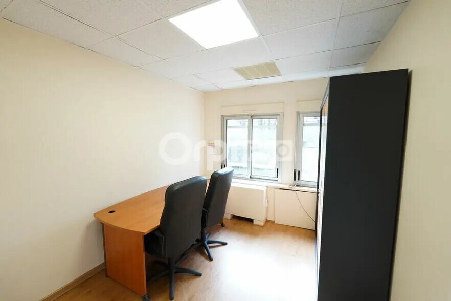Bureau dans Montagny à louer - Photo de l’immeuble – Image 2 sur 7