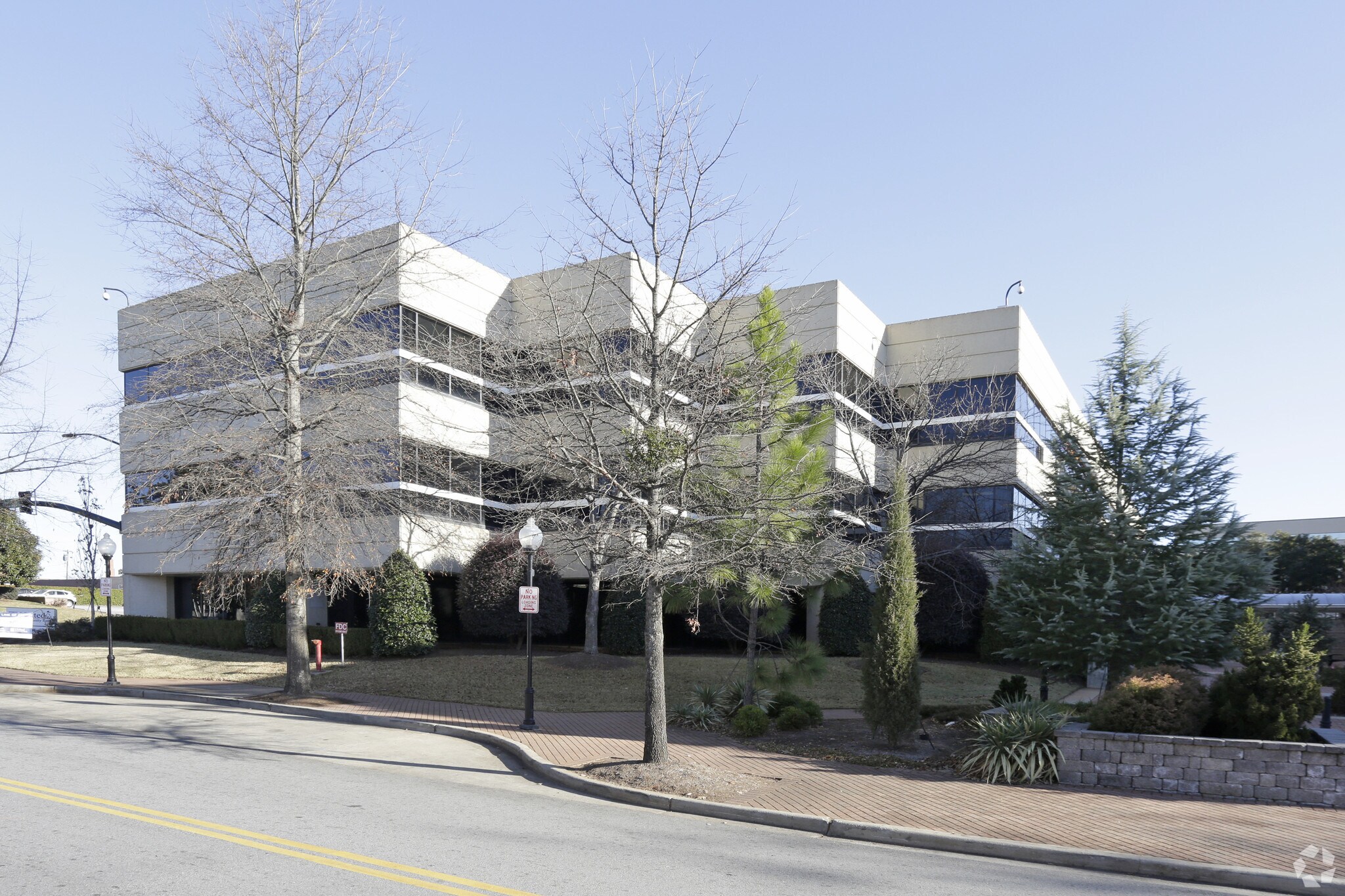 101 W Saint John St, Spartanburg, SC à louer Photo de l’immeuble– Image 1 sur 17
