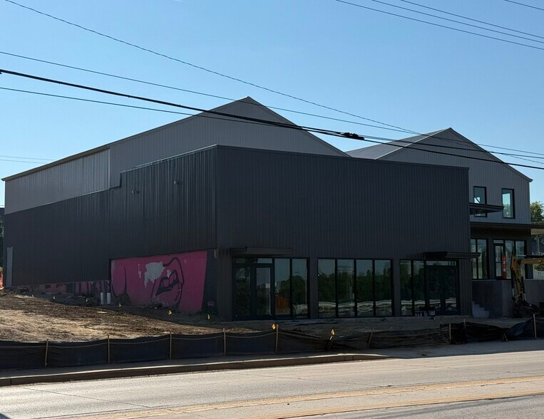 1319 S Peoria Ave, Tulsa, OK à louer - Photo de l’immeuble – Image 3 sur 4