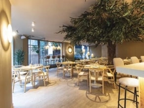 Local commercial dans Madrid, Madrid à louer Photo intérieure– Image 2 sur 8