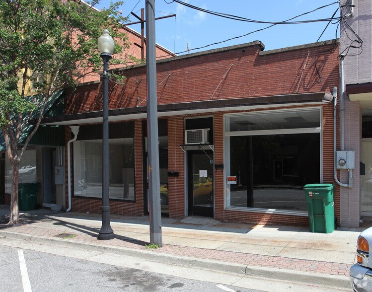37-39 State St, Commerce, GA à vendre - Photo de l’immeuble – Image 2 sur 2