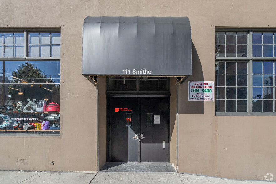896 Cambie St, Vancouver, BC à louer - Photo de l’immeuble – Image 3 sur 5