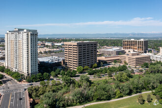 4500 S Cherry Creek Dr, Denver, CO - VUE AÉRIENNE  vue de carte - Image1