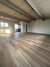 5666-5668 La Jolla Blvd, La Jolla, CA à louer Photo intérieure– Image 1 sur 6