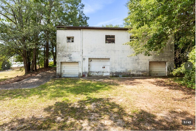 301 Washington Ave, Easley, SC à vendre - Photo de l’immeuble – Image 2 sur 11