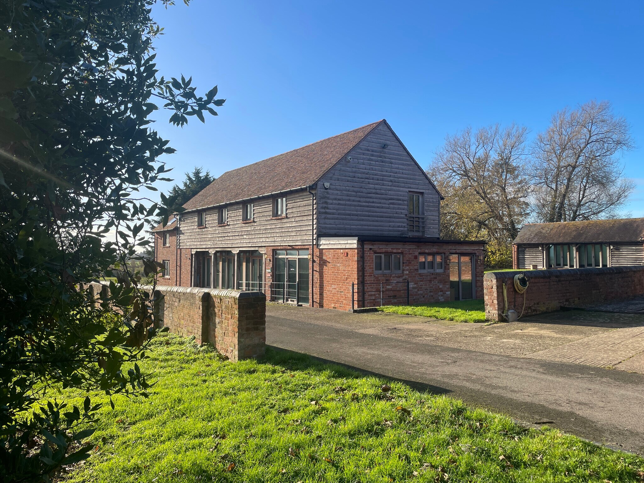 Mythe Rd, Tewkesbury à louer Photo de l’immeuble– Image 1 sur 7