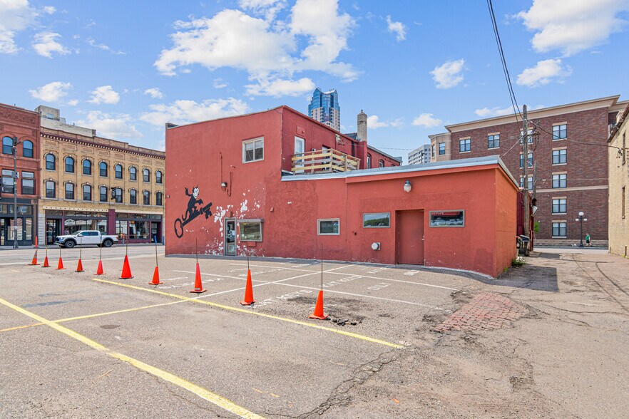 245-249 7th St E, Saint Paul, MN à vendre - Photo de l’immeuble – Image 3 sur 5