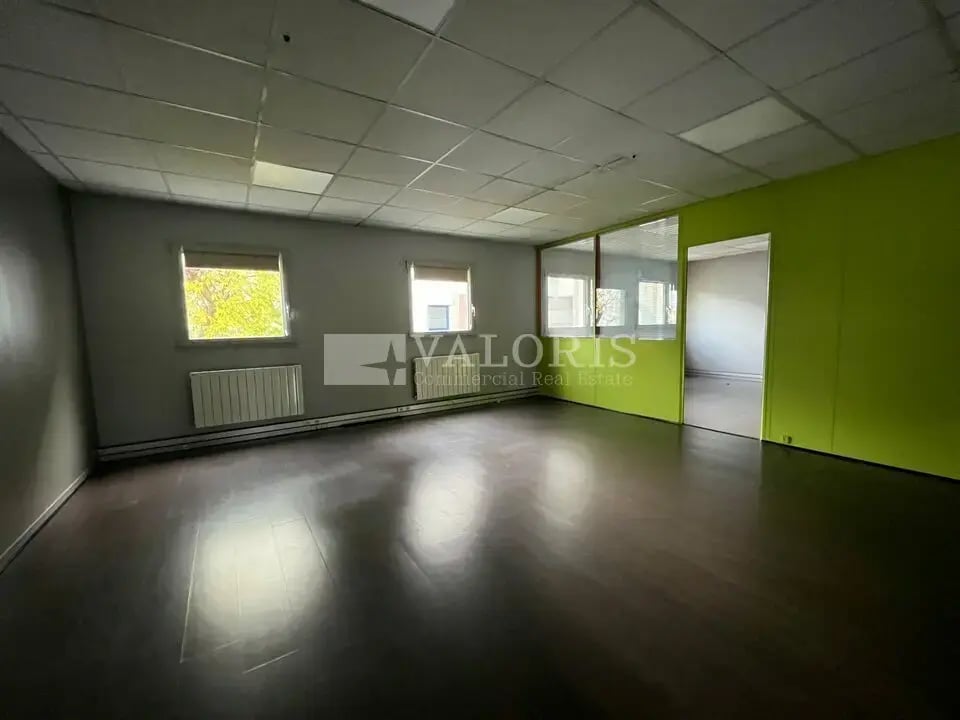 Bureau dans Villeurbanne à louer Photo intérieure– Image 1 sur 10