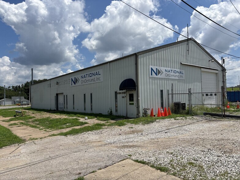 800 N 3rd St, Terre Haute, IN à louer - Photo de l’immeuble – Image 2 sur 17