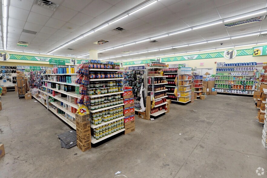 96-01 Jamaica Ave, Woodhaven, NY à vendre - Numérisation 3D Matterport – Image 2 sur 9