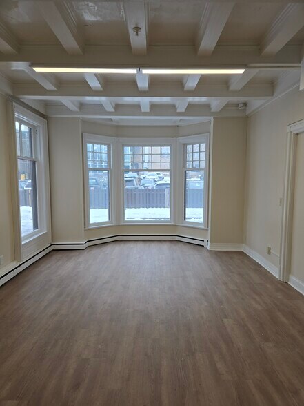 104 Linwood Ave, Buffalo, NY à louer - Photo intérieure – Image 3 sur 10