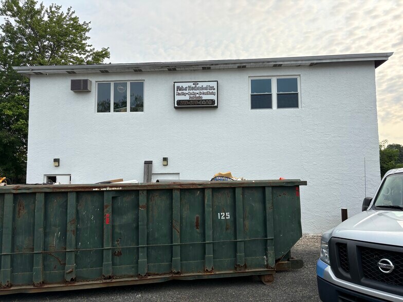 210 Ruth Ave, Horsham Township, PA à vendre - Photo de l’immeuble – Image 3 sur 4
