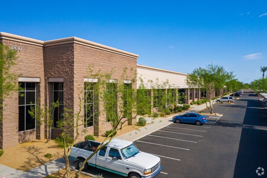 1830 N 95th Ave, Phoenix, AZ à vendre - Photo principale – Image 1 sur 7