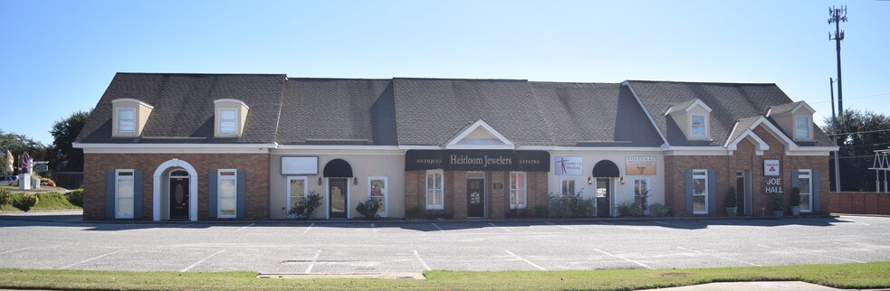 6940 Vaughn Rd, Montgomery, AL à vendre - Photo de l’immeuble – Image 2 sur 7