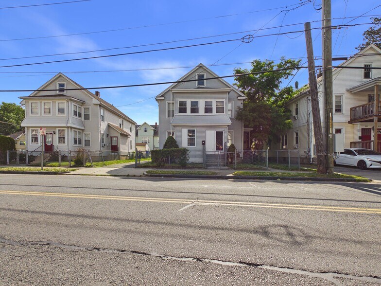 21 Draper St, Springfield, MA à vendre - Photo de l’immeuble – Image 3 sur 12