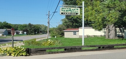 1335 W River St, Monticello, MN - Vue aérienne  vue de carte - Image1