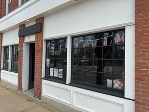 23-35 Tokeneke Rd, Darien, CT à louer Photo de l’immeuble– Image 1 sur 16