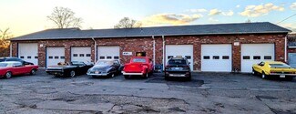 Plus de détails pour 1108 East St, New Britain, CT - Local commercial à louer