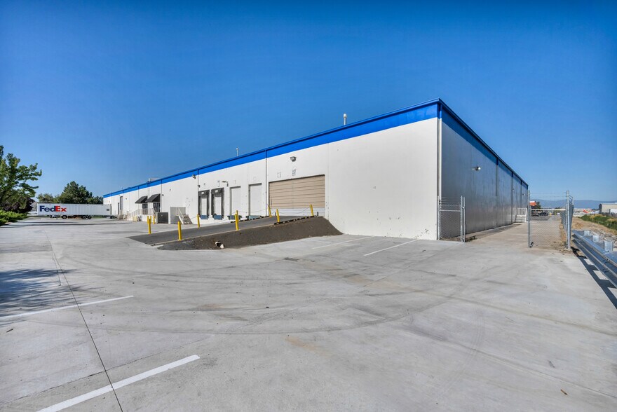 575-585 Reactor Way, Reno, NV à louer - Photo de l’immeuble – Image 3 sur 58