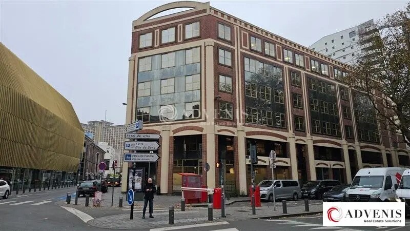 Bureau dans Lille à louer - Photo de l’immeuble – Image 1 sur 10