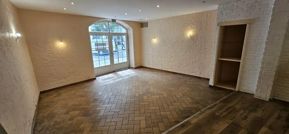 Local commercial dans Antibes à louer - Photo intérieure – Image 2 sur 4