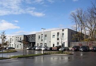 Plus de détails pour 215 Fanshawe Park Rd W, London, ON - Bureau à louer