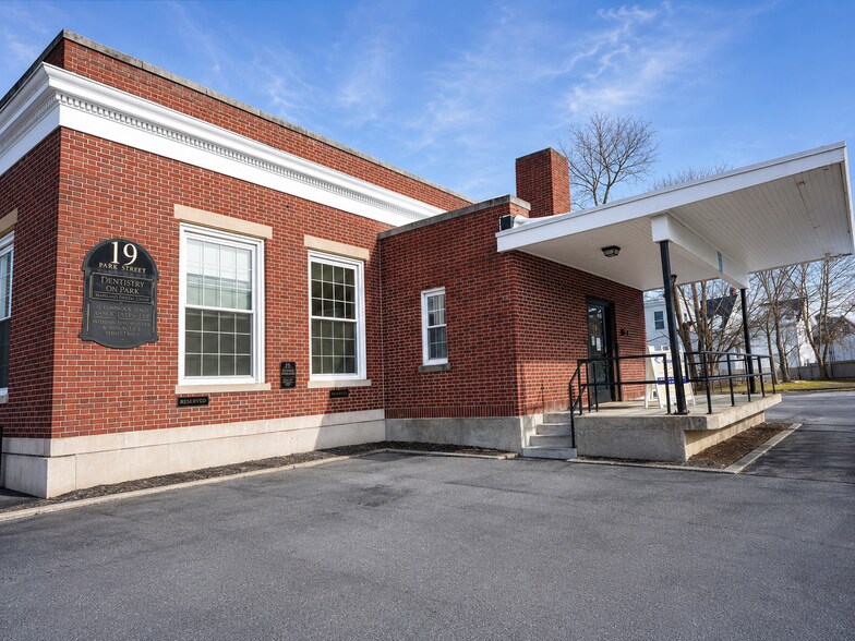 19-23 Park St, Stoughton, MA à louer - Photo de l’immeuble – Image 2 sur 23