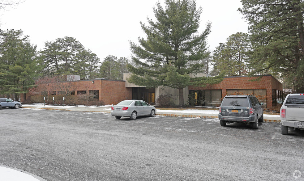 28 Madison Ave Ext, Albany, NY à louer - Photo principale – Image 1 sur 7