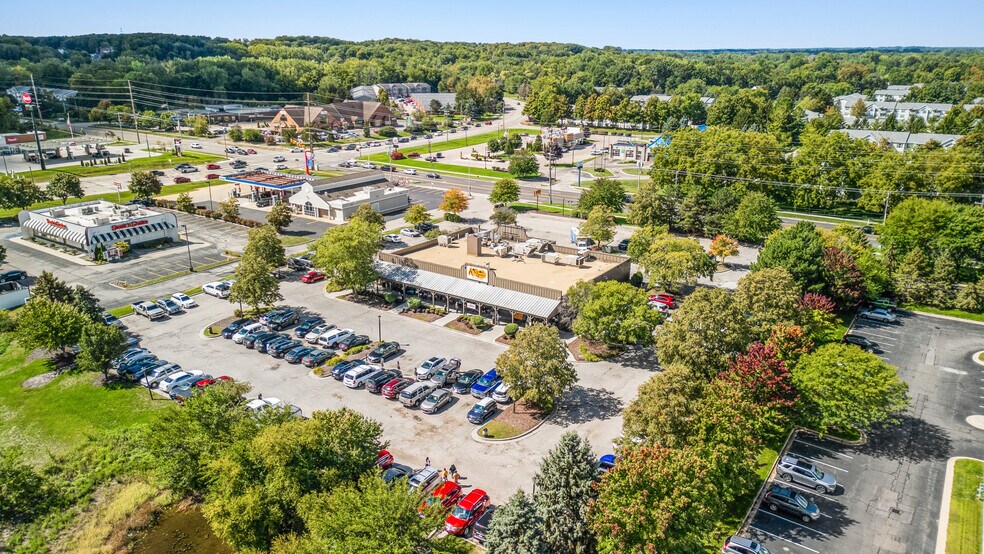 4340 Kenowa Ave SW, Grandville, MI à vendre - Photo de l’immeuble – Image 3 sur 6