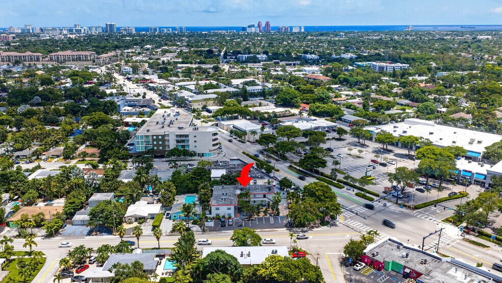 2300 NE 6th Ave, Wilton Manors, FL à louer - Photo de l’immeuble – Image 2 sur 9