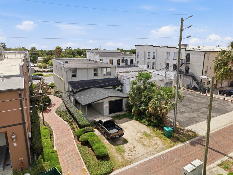 61 N Central Ave, Umatilla, FL à vendre - Photo de l’immeuble – Image 3 sur 34
