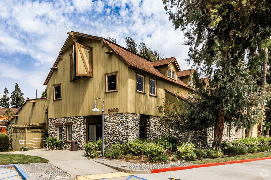 3200 Rosemead Blvd, El Monte, CA à vendre - Photo principale – Image 1 sur 12
