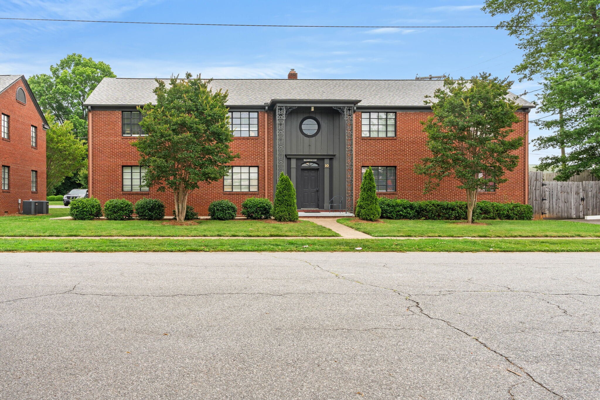 10 W 6th Ave, Lexington, NC à vendre Photo principale– Image 1 sur 10