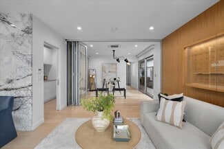 Plus de détails pour 541 Rose Ave, Venice, CA - Logement à vendre