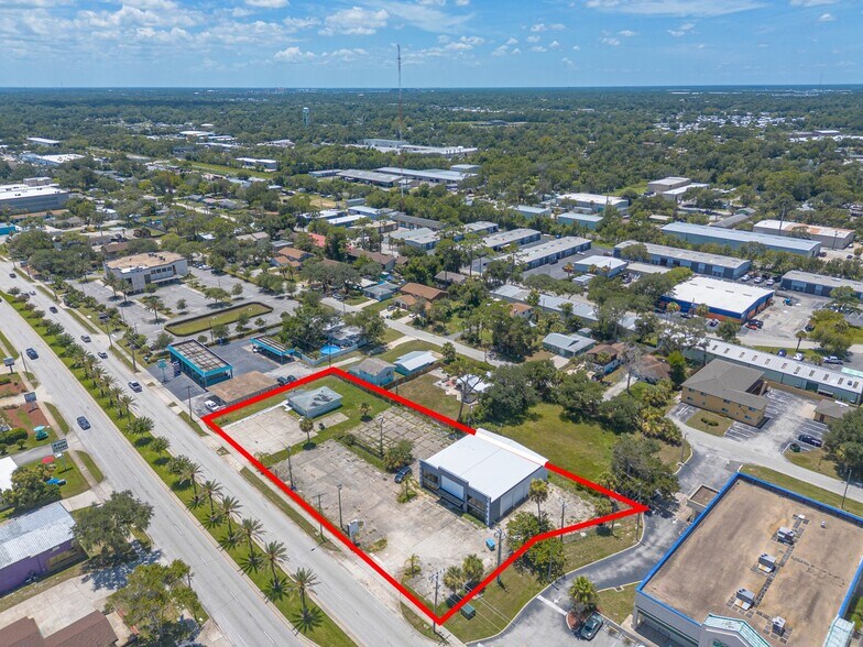 1522 Ridgewood Ave, Holly Hill, FL à vendre - Aérien – Image 1 sur 17
