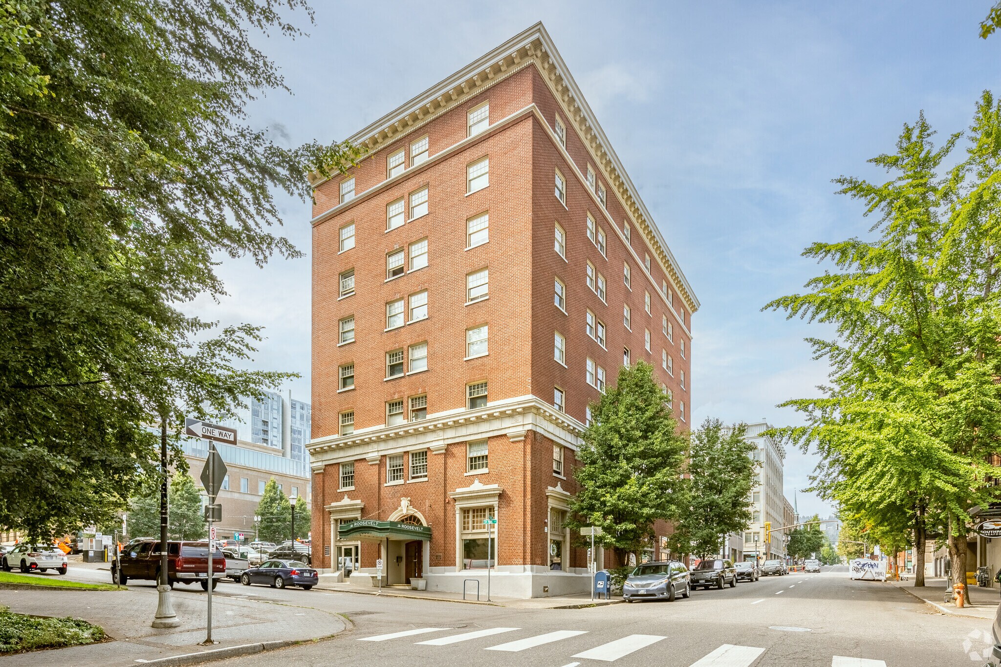 1005 SW Park Ave, Portland, OR à louer Photo principale– Image 1 sur 6